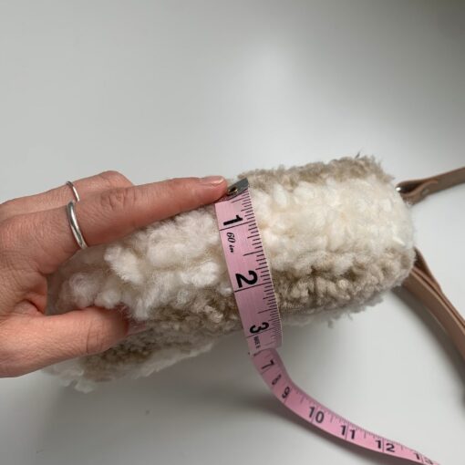 Handmade Ying Yang Sheepskin Bag A Unique and Sustainable Accessory - Image 6