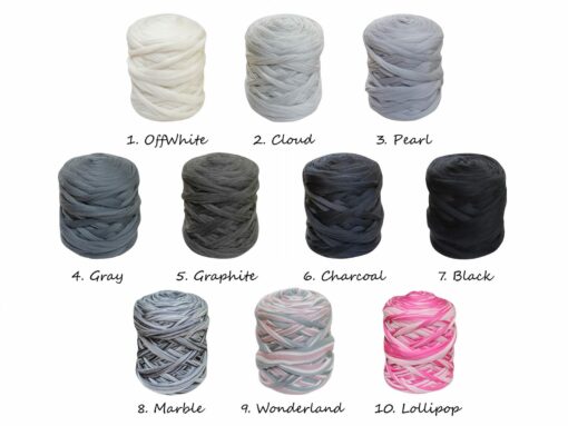 Cozy Haven Indulge in the Warmth of a Chunky Knit Merino Wool Blanket - Image 3