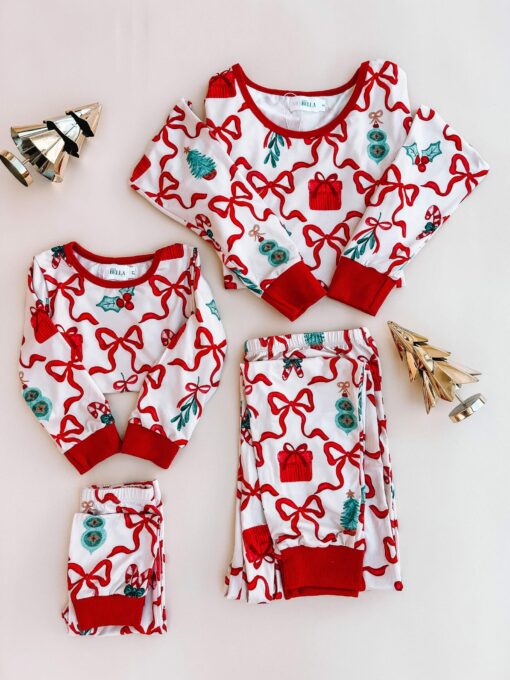 Cozy Christmas PJs for the Whole Family Create Unforgettable Holiday Memories - Image 5