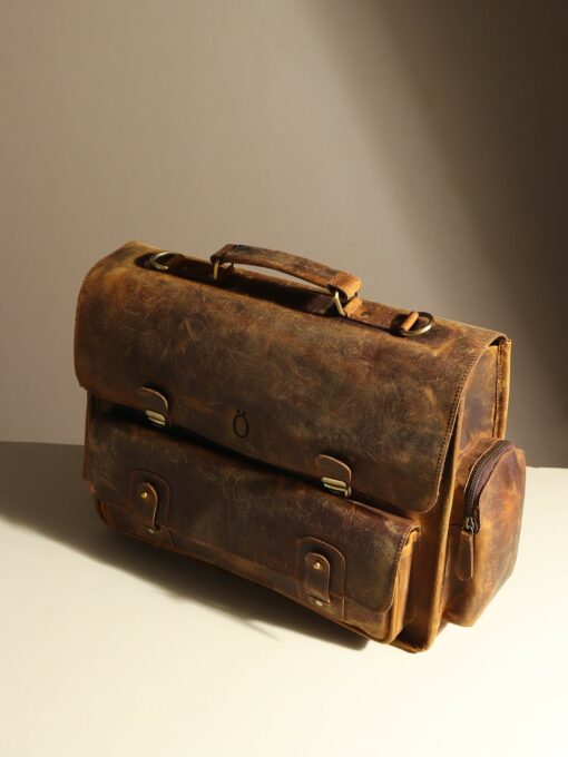 Personalized Leather Messenger Bag The Perfect Gift for Men - Image 3