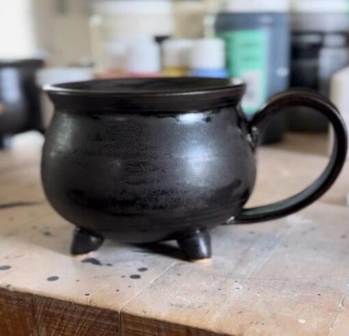 Bewitching Brew Enchanting 16oz Cauldron Mug for Magical Potions and Elixirs - Image 2
