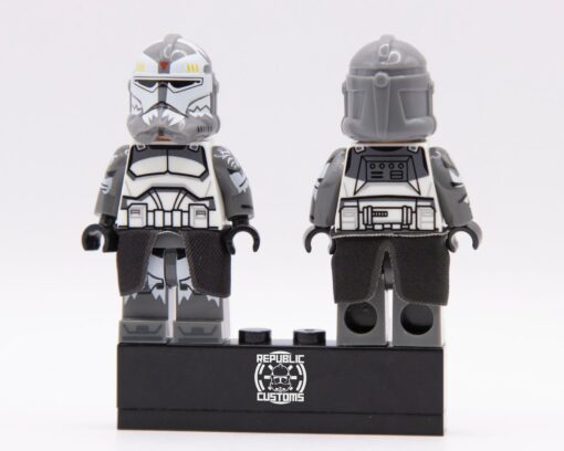 Star Wars The Clone Wars - Commander Wolffe Custom Figure (2020 Style) - 104th Plo's Bros Wolfpack - Republic Customs - Image 2