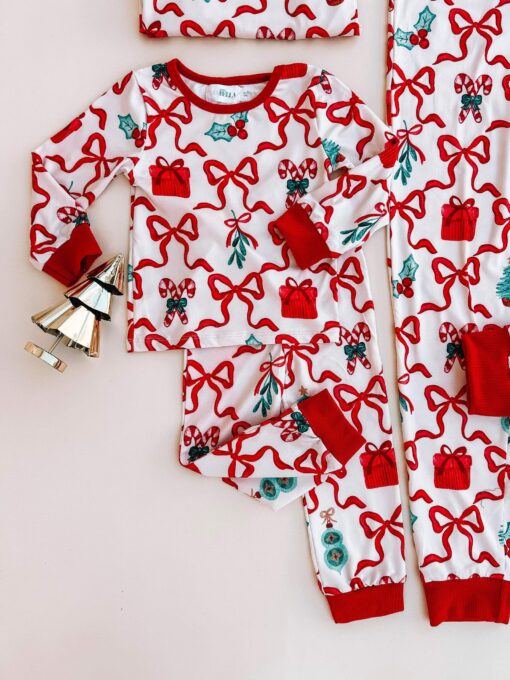 Cozy Christmas PJs for the Whole Family Create Unforgettable Holiday Memories - Image 4