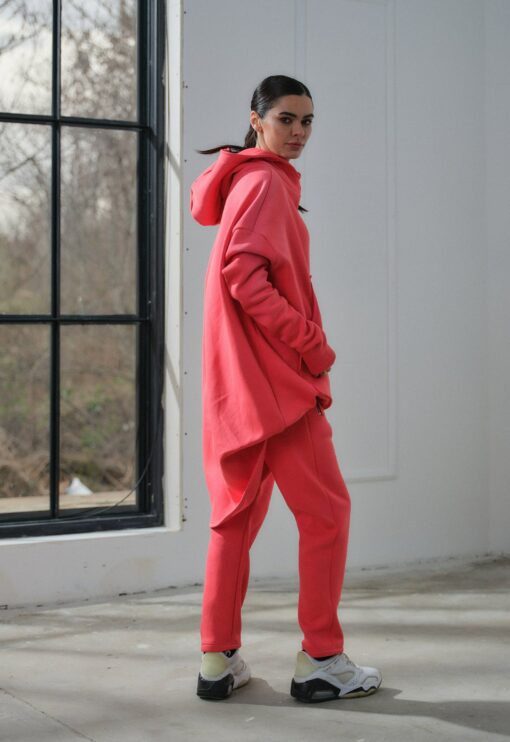 Organic Capsule Wardrobe Elevate Your Activewear with Sustainable Style - Image 4