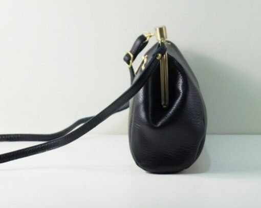 Dakota Vintage Black Leather Kiss Lock Clutch Handbag - Image 6