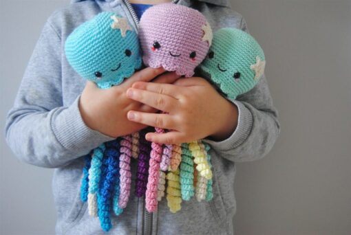 Adorable Crochet Octopus Toy A Comforting Companion for Preemies