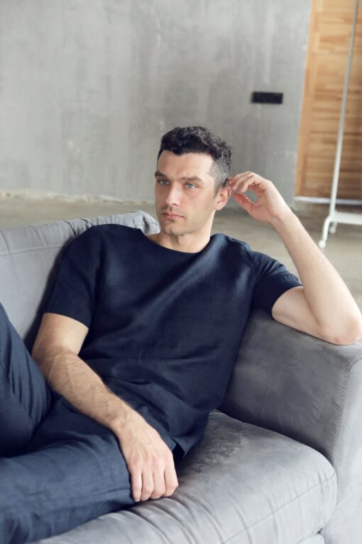 Elevate Your Summer Style Premium Linen T-Shirt for Men