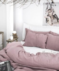 Luxurious Linen Pillowcase in Dusty Pink Indulge in Comfort and Style