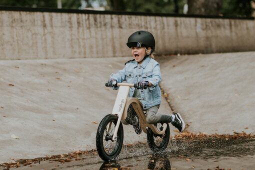 2-in-1 Wooden Balance Bike with Pedals The Perfect Ride for Toddlers and Preschoolers