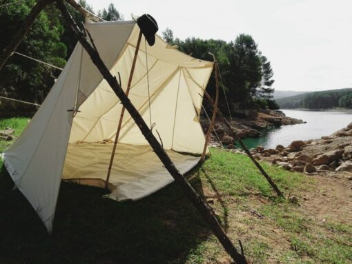 Whelen Lean-to Canvas Tent Experience Authentic Bushcraft and Camping with Rain-Proof, Rot-Resistant Organic Cotton