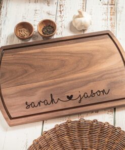 Personalized Cutting Board A Cherished Gift for Weddings, Anniversaries, and Special Occasions