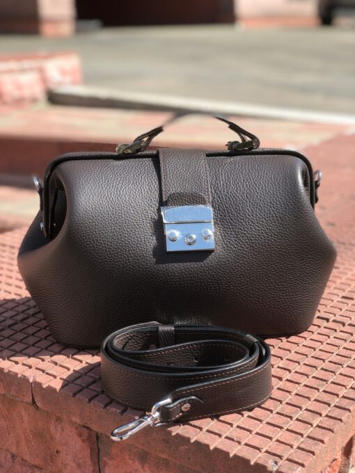 Captivating Leather Doctor Bag A Timeless Companion for the Modern Woman