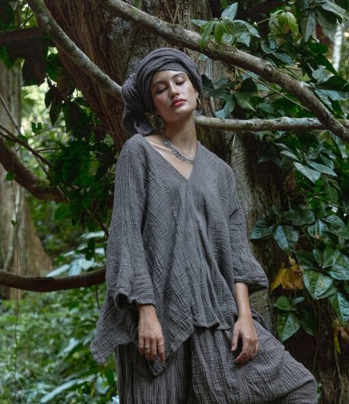 Breezy Bluish Gray Kaftan Elevate Your Summer Style with Comfort and Versatility