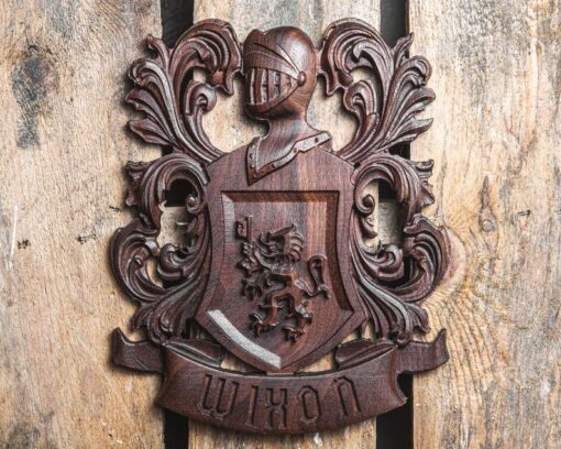 Personalized Family Crest A Timeless Heirloom for Groomsmen and Wedding Celebrations