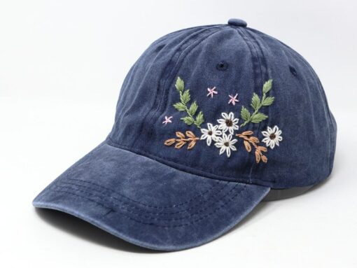 Embroidered Daisy Fern Flower Baseball Cap A Unique and Stylish Accessory