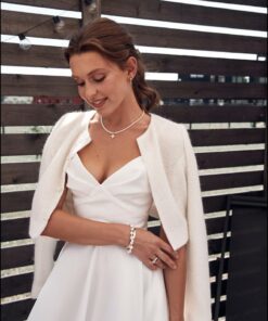 Enchanting Bridal Wool Coat Warmth and Elegance for Your Special Day