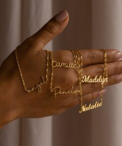 Personalized Sparkle Twist Chain Name Necklace A Timeless Gift for Bridesmaids