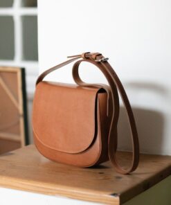 Timeless Leather Handbag Charms Elevate Your Style with Sustainable Spring Crossbody