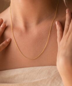 Caitlyn Minimalist's Dainty Layering Chain Necklace Elevate Your Everyday Style with Timeless Elegance