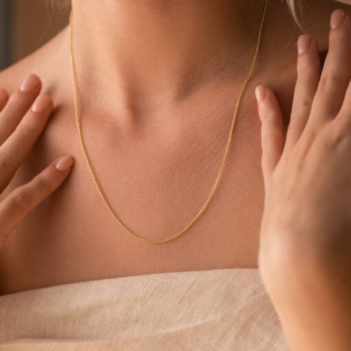 Caitlyn Minimalist's Dainty Layering Chain Necklace Elevate Your Everyday Style with Timeless Elegance