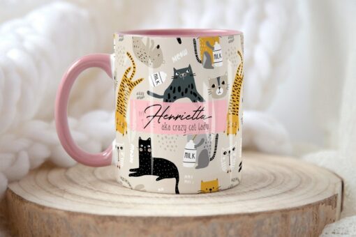 Purrfectly Personalized The CRAZY CAT LADY Mug for Feline-Loving Queens