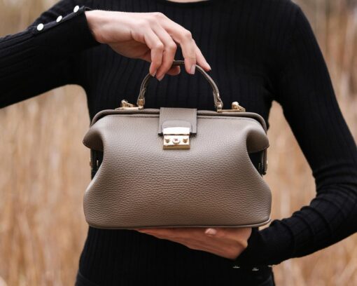Timeless Elegance LEATHER DOCTOR BAG - The Modern Lady's Essential