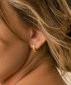 Ribbed Rectangle Link Hoops Minimalist Geometric Earrings for a Chic and Modern Look