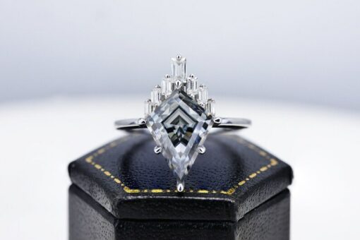 Exquisite 4 Carat Kite Cut Moissanite Engagement Ring A Shimmering Symbol of Love