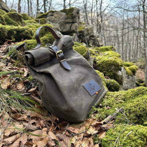 Bushcraft Essential Durable Oilskin Canvas Lunch Bag for Outdoor Adventures