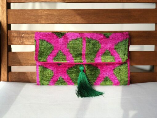 Exquisite Ikat Velvet Clutch A Symphony of Colors for Evening Elegance