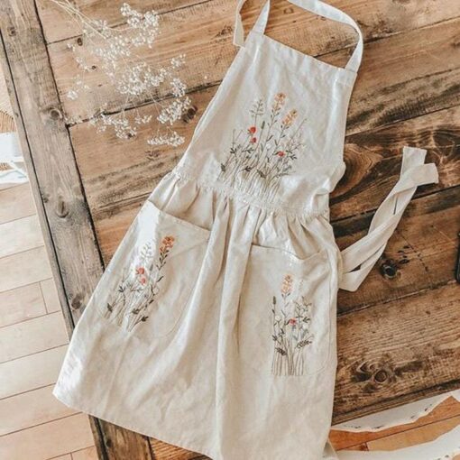Personalized Floral Embroidered Apron A Unique Gift for Her in Kitchen, Cooking, Floristry, or Gardening