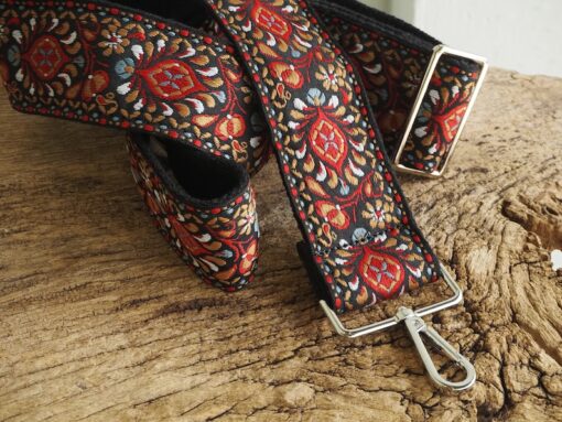 Vintage-Inspired Crossbody Guitar Bag A Symphony of Style and Functionality