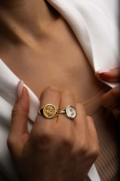 Personalized Floral Signet Ring Birth Flower and Sunflower, Delicate Pinky Ring for Women