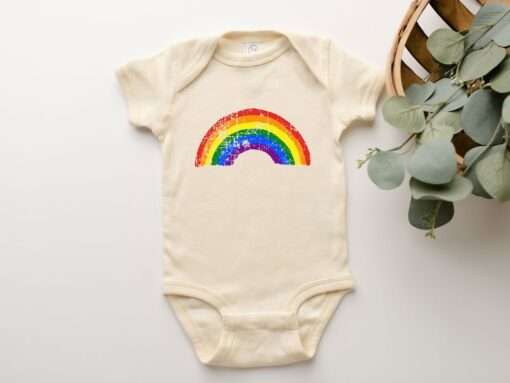 Rainbow Baby Bodysuit Vibrant Retro Graphic Tee for Little Ones