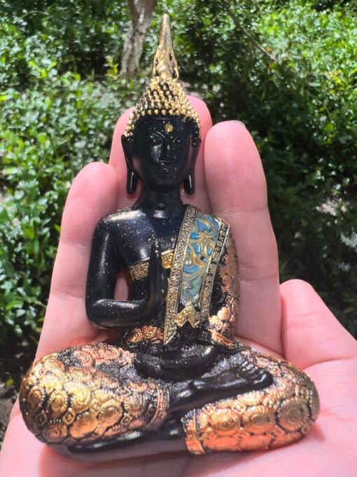 Serene Buddha Statue Enhance Your Space with Tranquility and Inspiration
