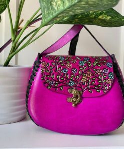 Exquisite Hand-Crafted Mexican Leather Floral Purse A Symphony of Art and Tradition