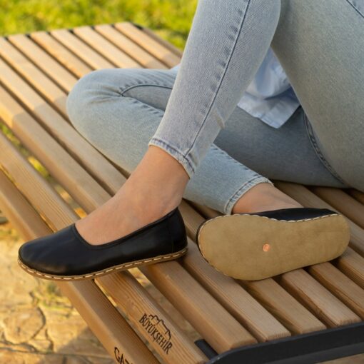 Grounding Shoes for Women Experience the Earth's Energy with Black Copper Barefoot Shoes