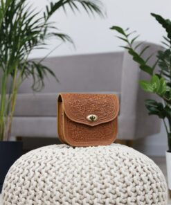 Exquisite Handmade Leather Shoulder Bag A Timeless Gift for Her