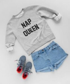 Cozy Up in Style Nap Queen Sweatshirt - The Perfect Fall Accessory for Friends