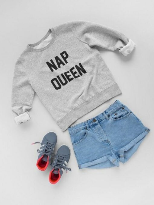 Cozy Up in Style Nap Queen Sweatshirt - The Perfect Fall Accessory for Friends