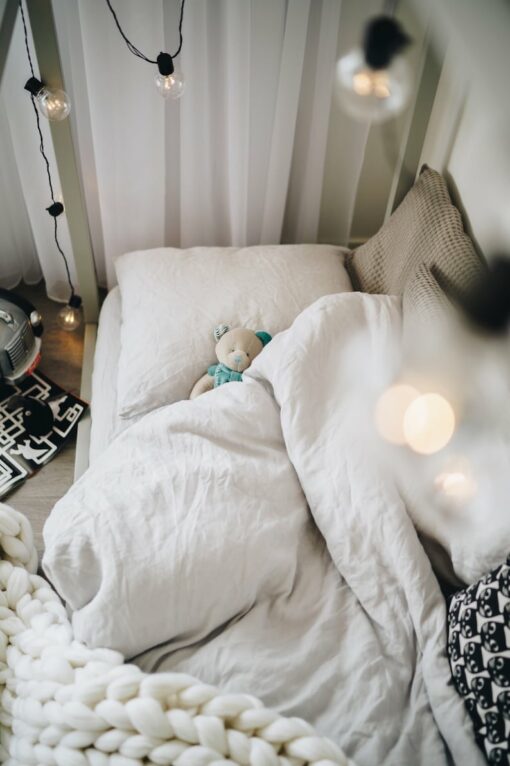 Snuggle-Worthy Kids Duvet Cover Hypoallergenic Linen Bedding for Sweet Dreams