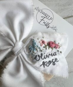 Hand Embroidered Name Bow A Personalized Touch for Special Occasions