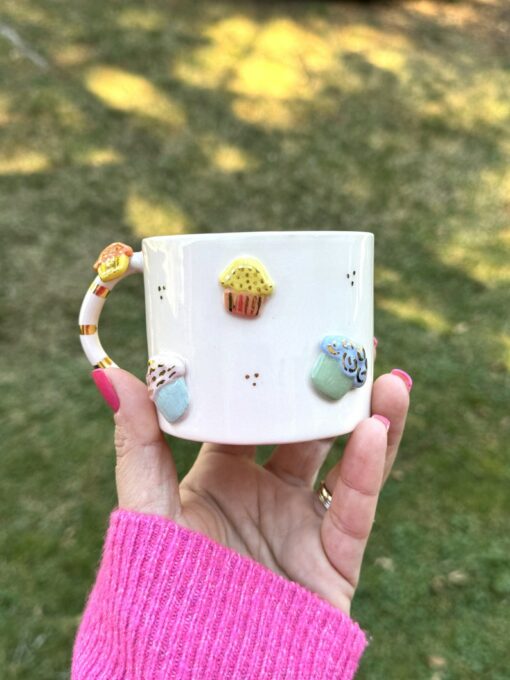 Exquisite Handmade Ceramic Mug with Custom Wood Slice Gift Box A Timeless Treasure for Special Occasions