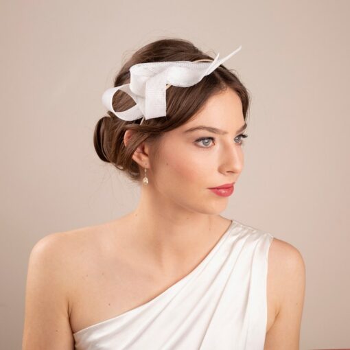 Exquisite Bridal Fascinator Adorn Your Special Day with Sculptural Elegance