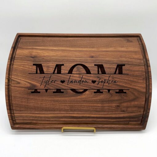 Personalized Mother's Day Cutting Board A Cherished Keepsake for Mom