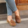 Grounding Shoes Embrace Nature's Energy with Barefoot Comfort