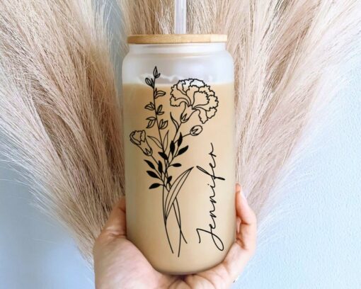 Personalized Birth Flower Tumbler A Timeless Gift for Her