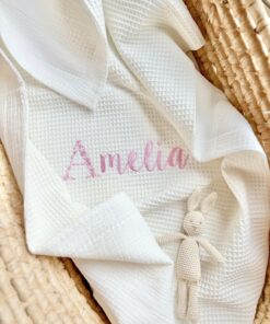 Personalized Muslin Waffle Blanket Embroidered Name for Baby Girl, Perfect for Baby Showers and Newborns