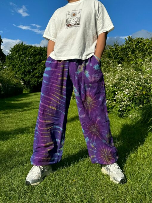 Groovy Tie-Dye Chilled Pants Unisex Hippie Harem Dungarees for Yoga, Festivals, and Boho Vibes