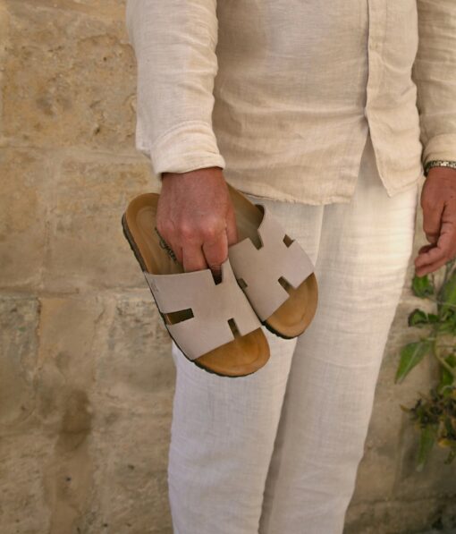 Sandstone Beige Cork Sandals for Men Elevate Your Style with Comfort and Luxury